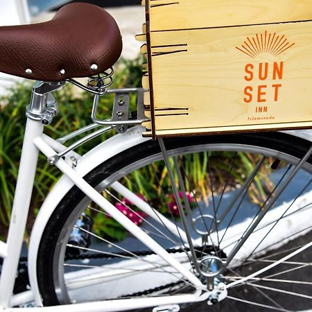 Sunset Inn اسلامورادا المظهر الخارجي الصورة