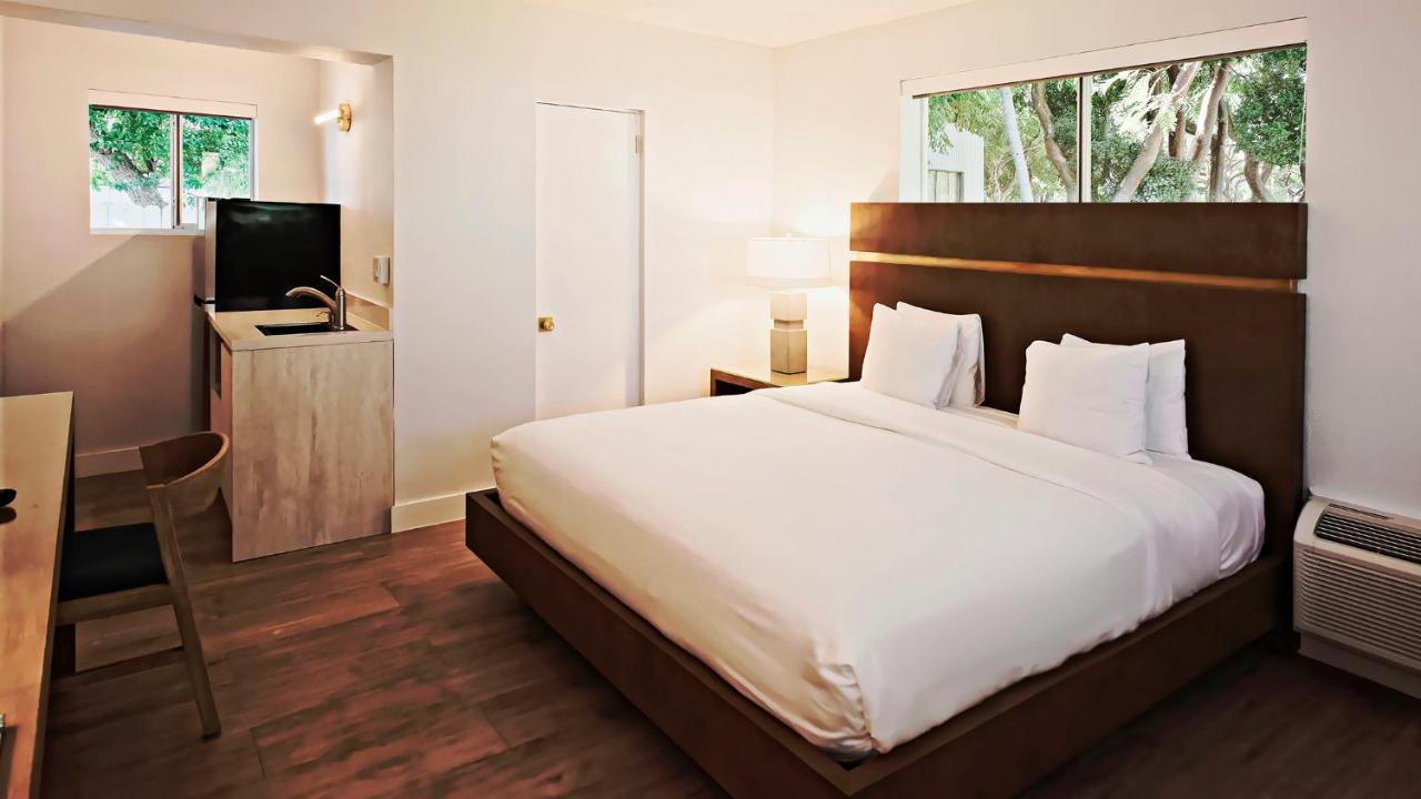 Sunset Inn اسلامورادا المظهر الخارجي الصورة